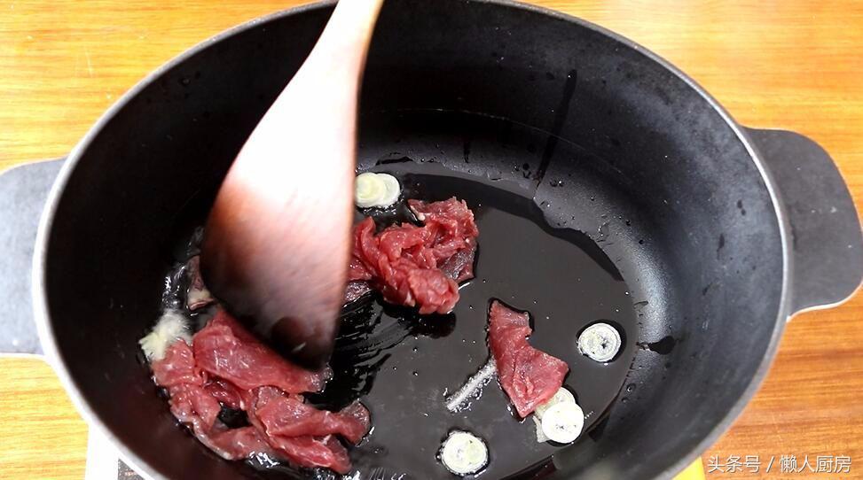 天气越来越冷了多做汤,天气渐渐转凉怎么做菜呢