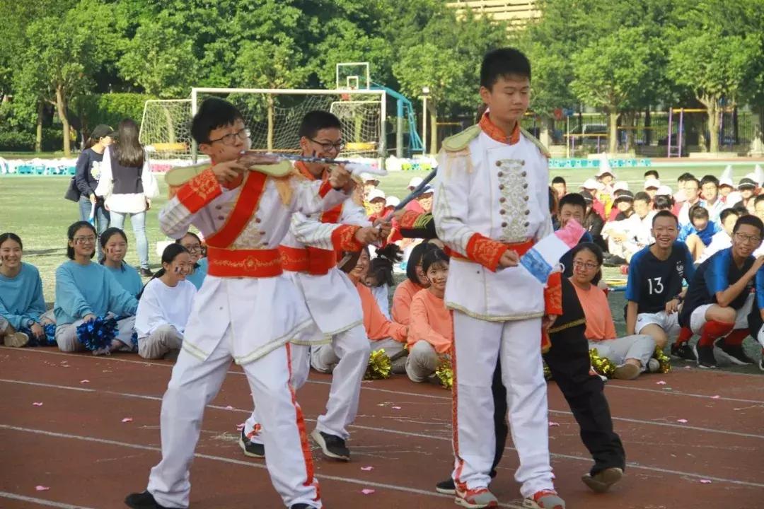 巧绘世界缩影，畅舞运动激情，科中第十届体育文化节盛大开幕