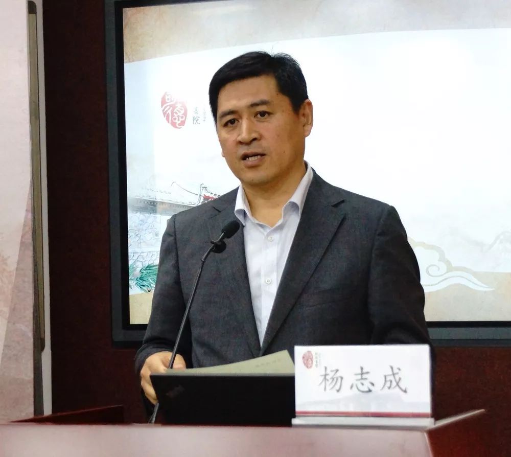 弘扬新时代教师风尚做廉洁教师,弘扬高尚师德做人民满意教师报道