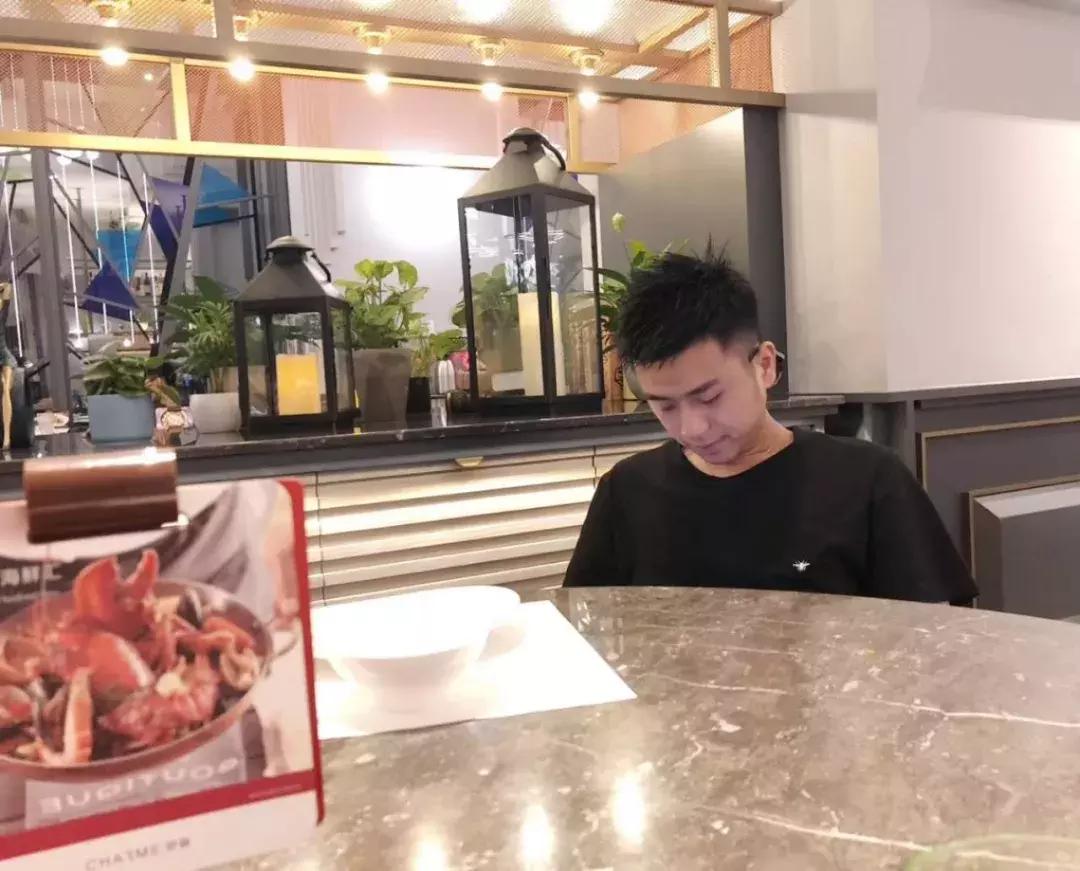 来高德置地这家网红店染发，头发居然变成这样……！