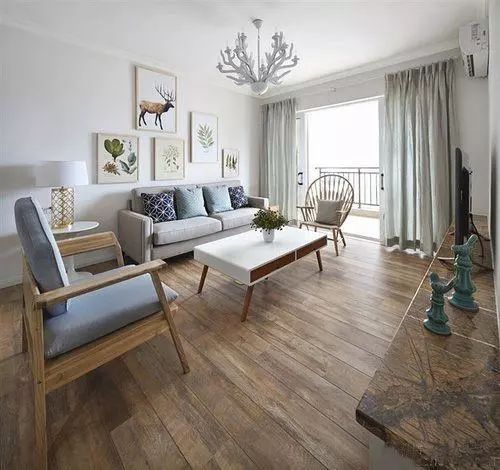 朝西的户型能买吗,售楼小姐说买楼