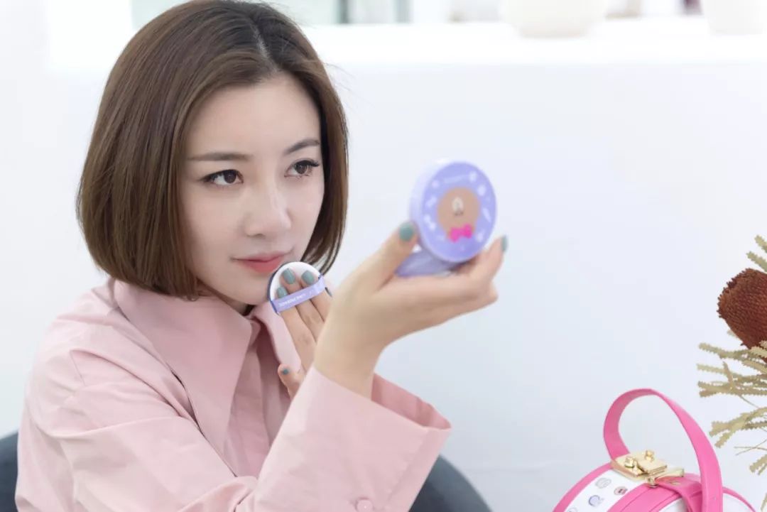 作为一个“LINEFRIENDS”重度患者，此刻少女心和钱包都大型不保！