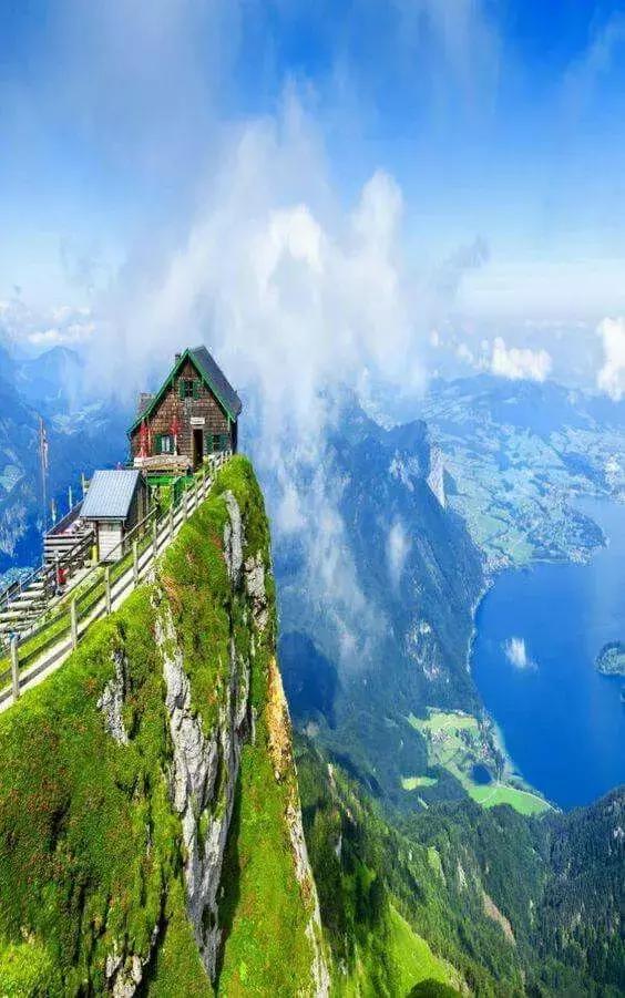 旅行不是因为有钱,我喜欢旅行不是因为风景有多美