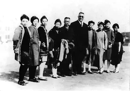 不懂体育者不可当校长,不懂体育者