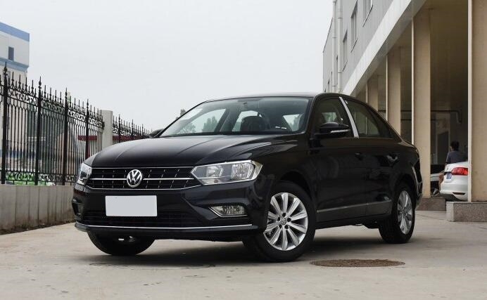 15年奔腾x802.0,16年的一汽奔腾x80现在值多少钱