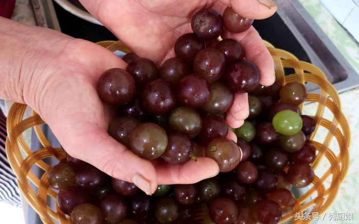 如何简单酿葡萄酒最好喝,想喝葡萄饮料怎么做