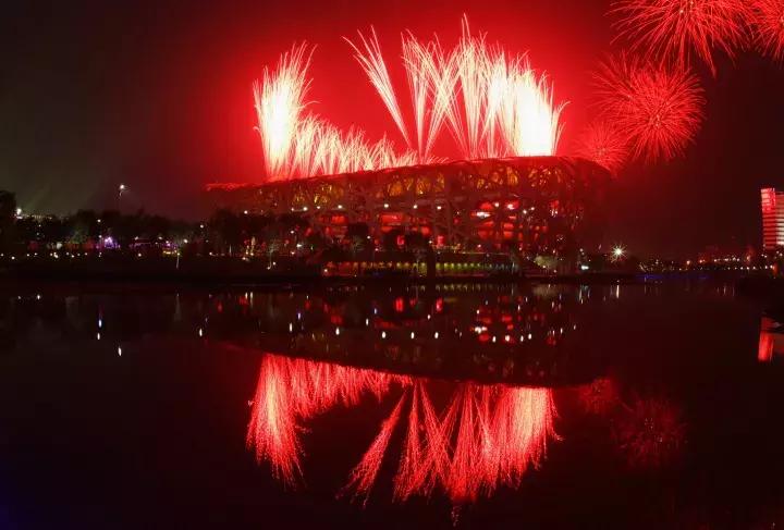 国庆节愿山河无恙祖国繁荣昌盛,今日国庆节