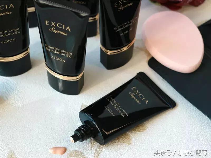 贵妇粉霜干皮粉底液好用吗,贵妇遮瑕力强的粉底液