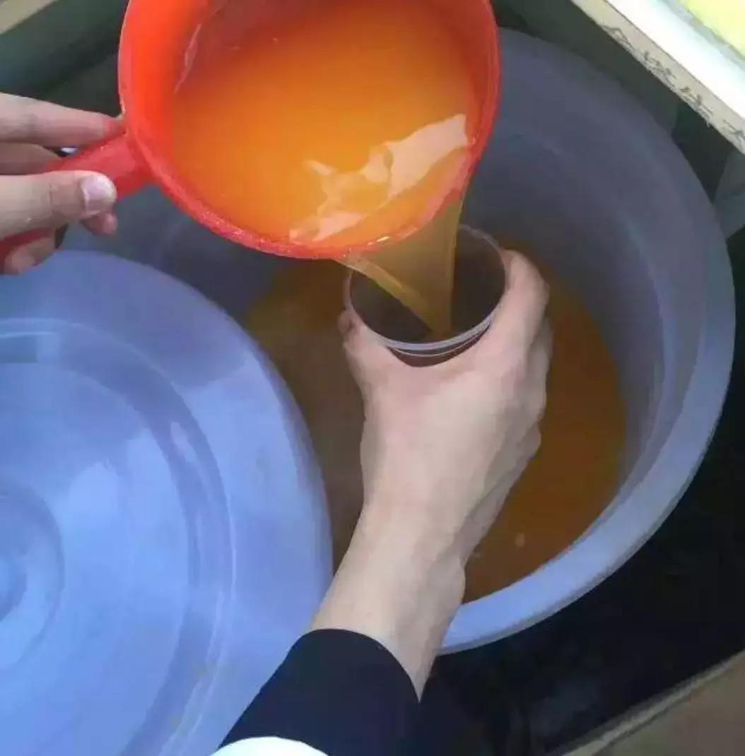 路边摊小吃究竟有多脏你真的了解,街边小吃摊脏不脏