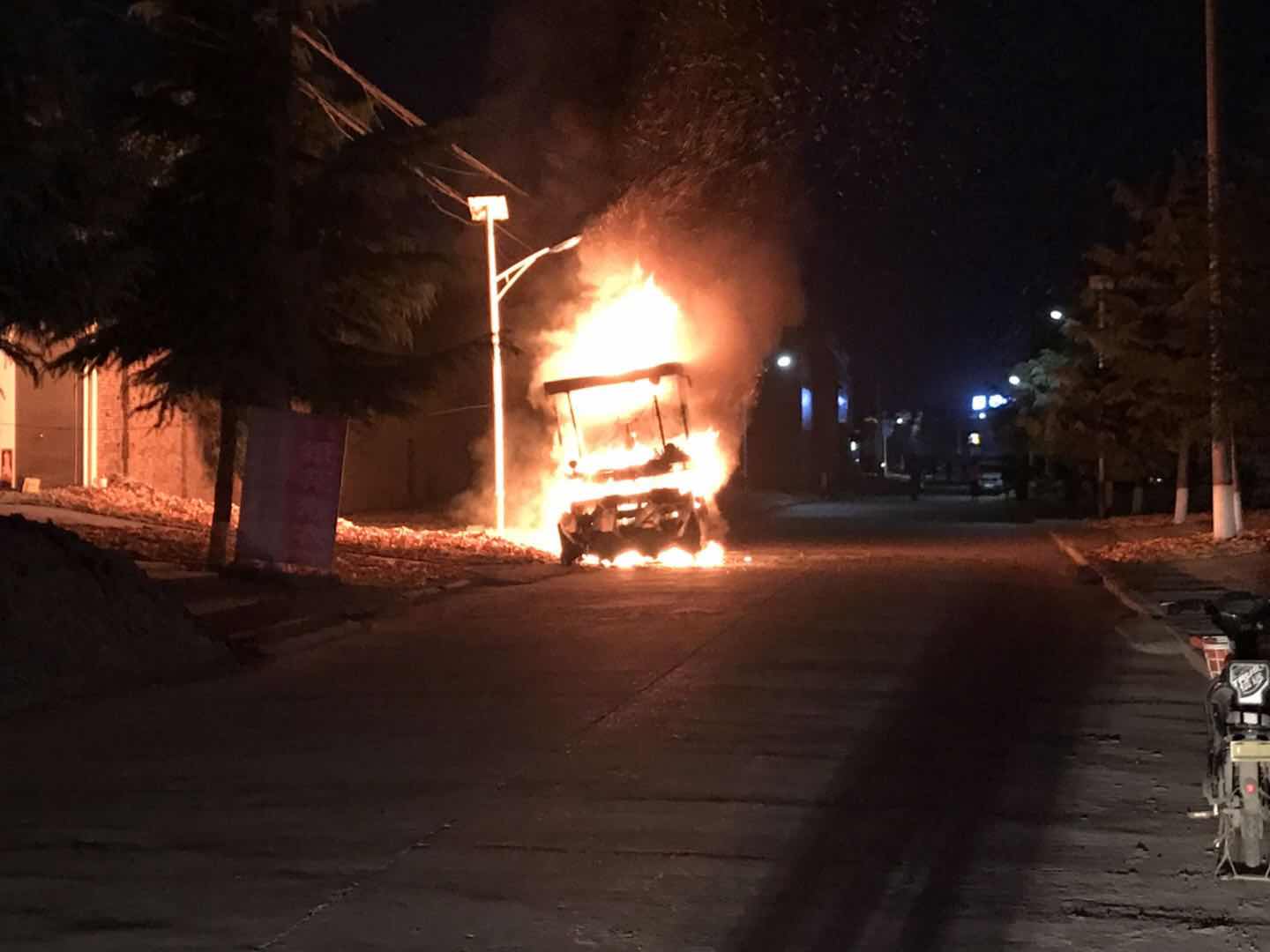 「你的强大我的骄傲」国庆7天小长假蒲城公安24小时不“打烊”之三我们奉命前行