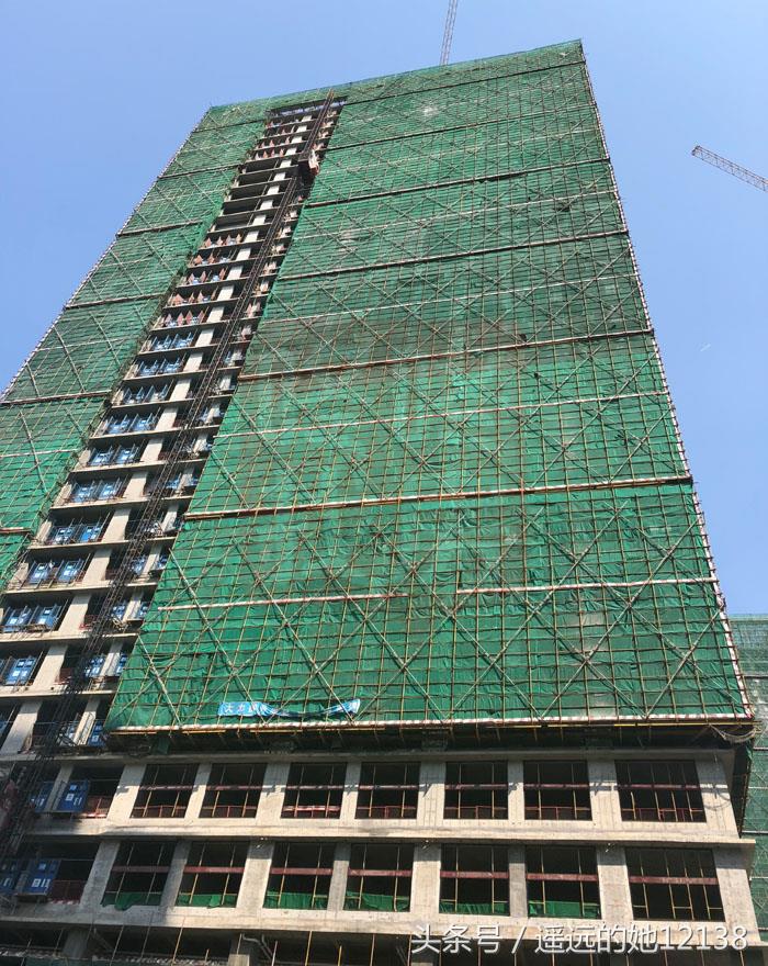 光明2万/平出头的产业公寓能买吗？工改工的未来路在何方？