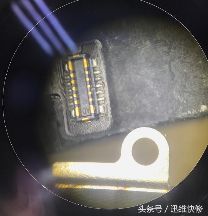 iphonex进水修理后屏幕高温乱触,iphonex手机进水维修多少钱