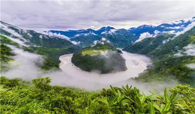 中国最美高速拉林公路,拉林高速为什么不收费