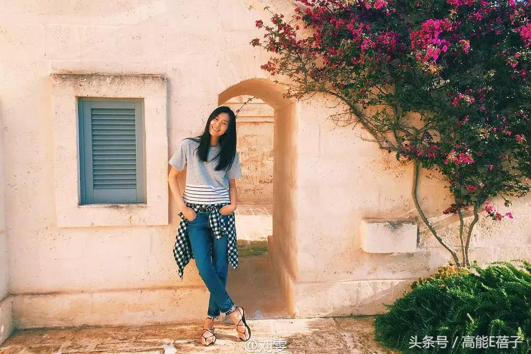 拍照pose技巧和方法,女生拍照剪刀手pose