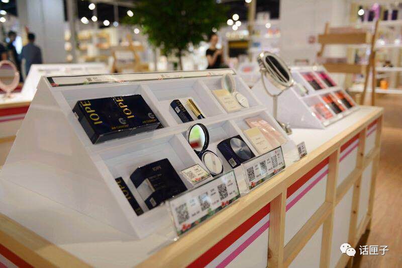 兰蔻持妆粉底免税版本,在上海哪里买兰蔻护肤品