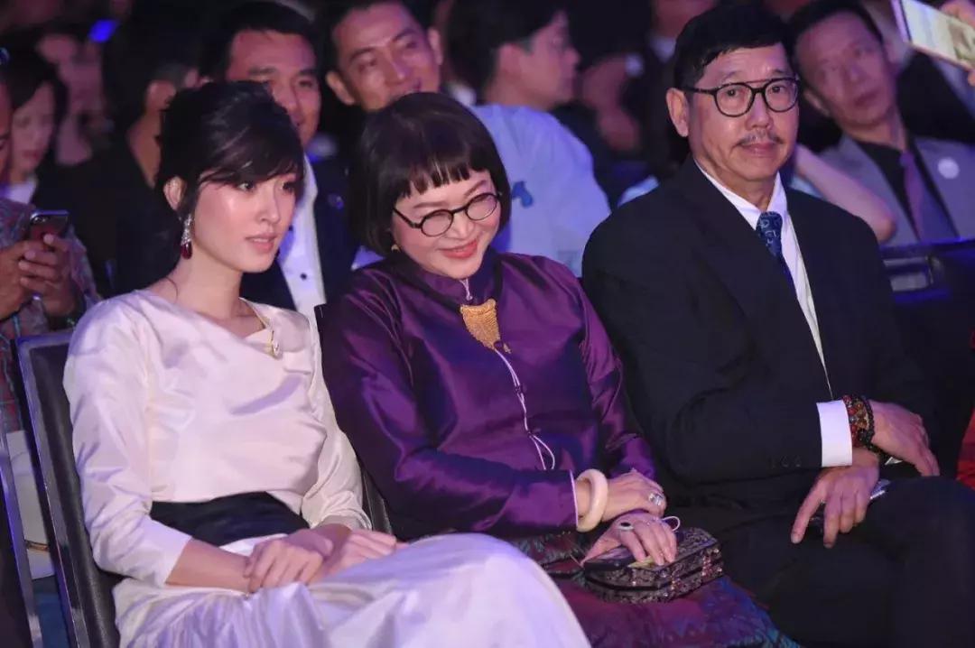 泰国年度风云人物颁奖典礼push,2019泰国权威颁奖典礼