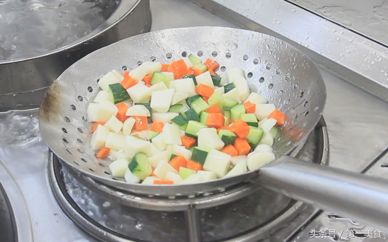 大厨教你山药怎么做才好吃,山药片怎么晒干不发黑的技巧