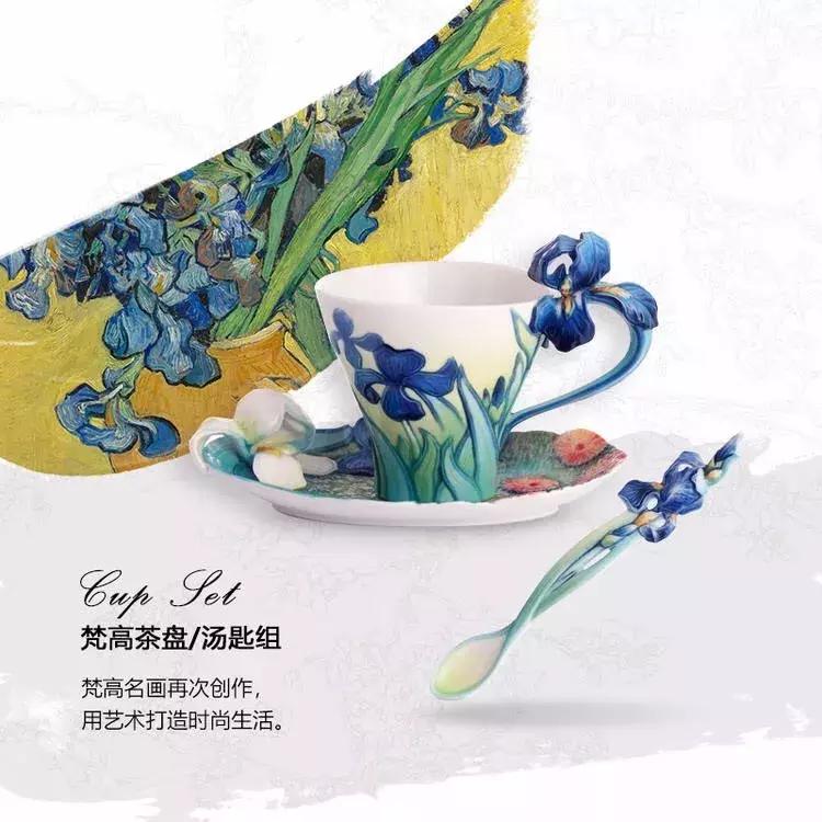 梵高全沉浸式艺术馆深圳店,梵高展厅礼品店