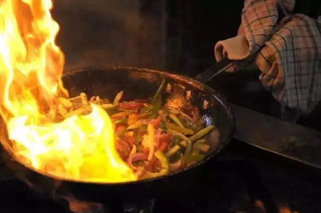 舌尖上的中国八大菜系,舌尖上的中国八大菜系英文视频