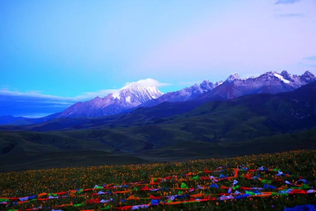 极度危险！无锡一女子非法穿越雪山左腿骨折被困3天烧内衣裤求救……