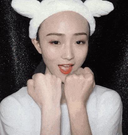 假期出行只有你晒黑了？刘雯、张馨予、林允给你皮肤急救方案