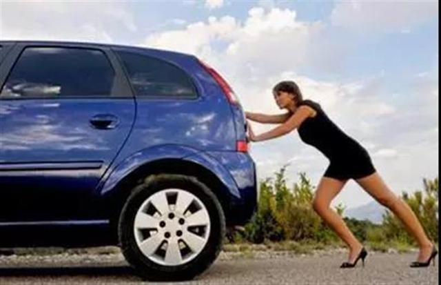 刚买的车在4s店被撞了,刚买的车被剐蹭4s店给修补吗