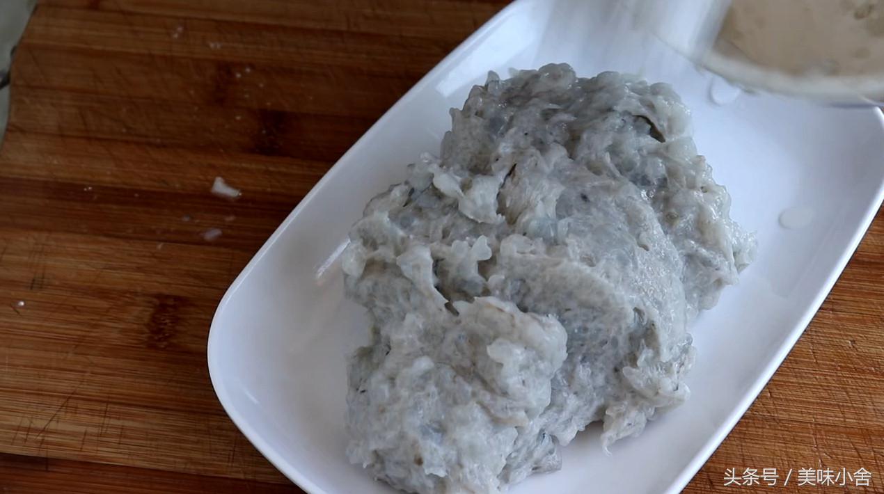 怎样做出软烂的虾滑,原来在家做虾滑这么简单口感脆爽