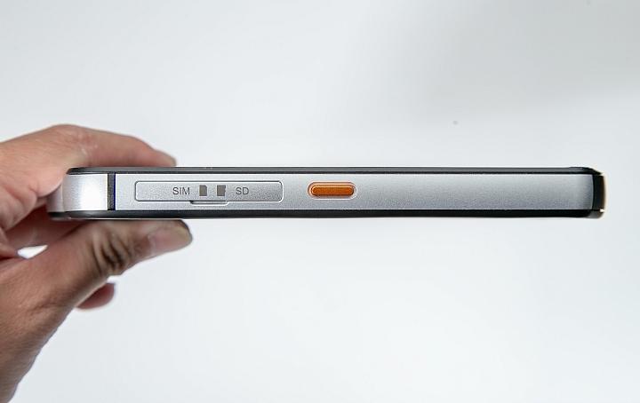 生而硬派！测距、空气检测、热成像三合一CATS61最牛铁人手机！