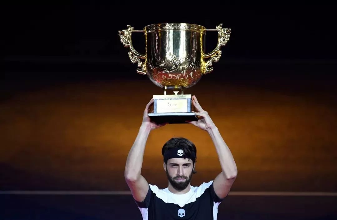 长假后第一个工作日，请接收我们带来的20CC热血！丨2018中网完美收官