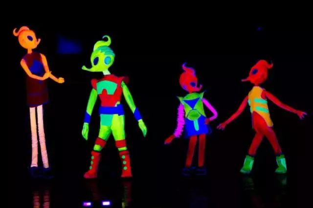 鍗楀畞閫傚悎鍎跨鐪嬬殑琛ㄦ紨,骞胯タ鍗楀畞鍎跨鍓у満