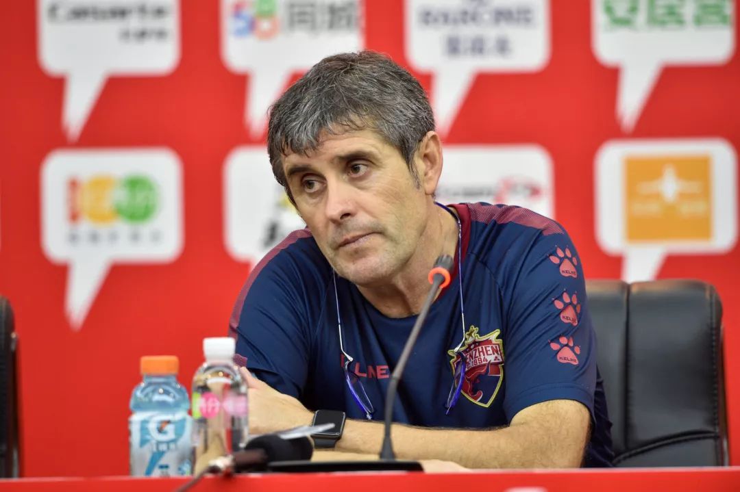 中甲李铁最新视频,李铁赛后谈阿兰洛国富