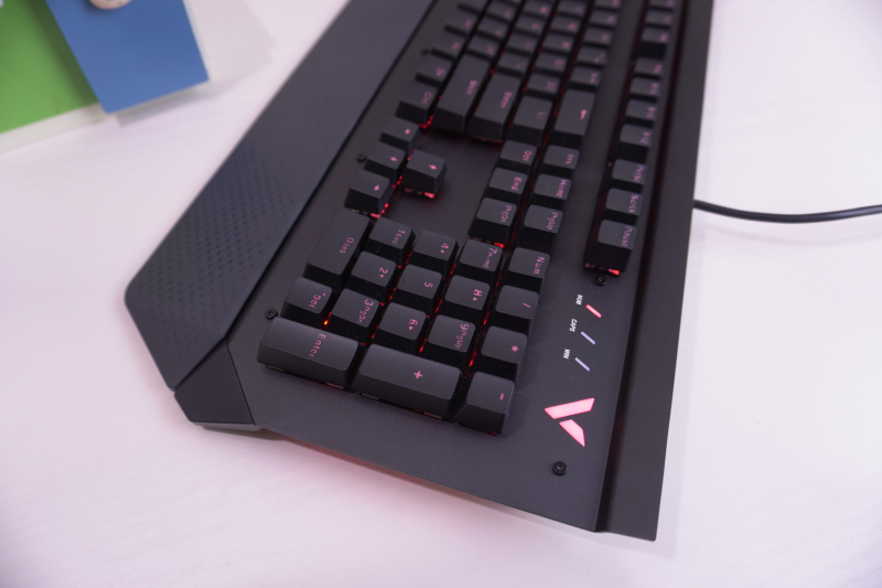 雷柏v780防水机械键盘,雷柏V580防水背光游戏机械键盘