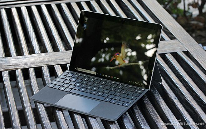 微软surfacepro和go有什么区别,surfacego和pro谁更值得入手