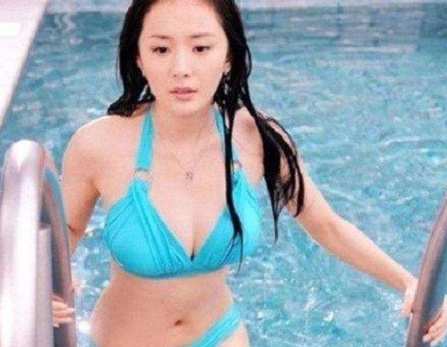 张馨予热巴花絮,女星出水芙蓉剧照