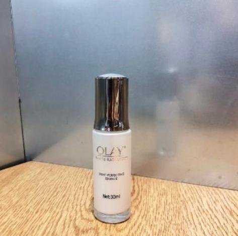 小黑瓶适用什么精华,小棕瓶和科颜氏小白瓶兰蔻小黑瓶