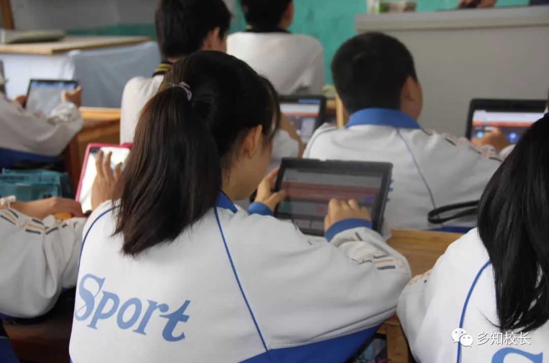 对话校长栏目,保定市乐凯中学校长录音