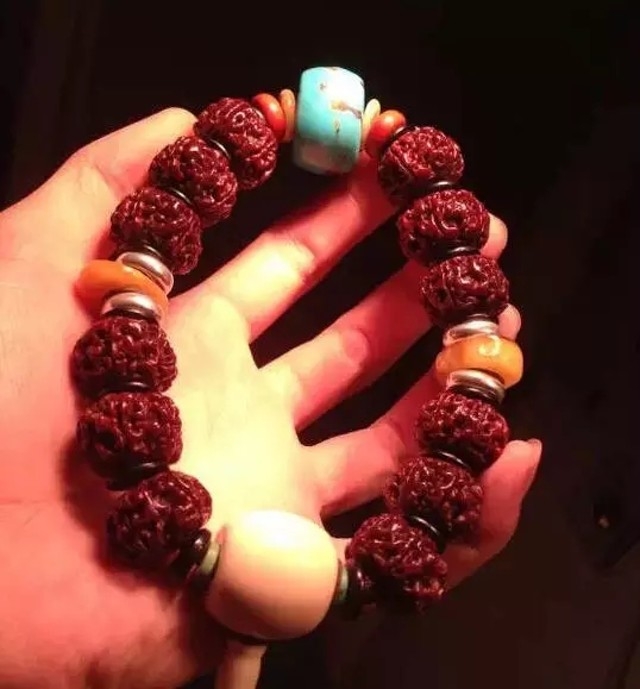 十大包浆手串排行榜,包浆效果最好的手串