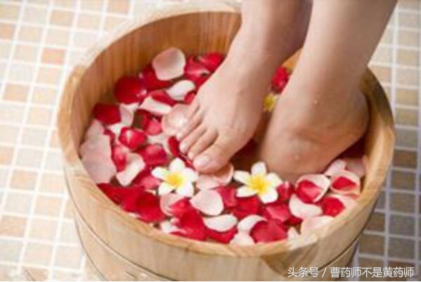 李师傅治疗脚气的视频,李医生治疗脚气视频