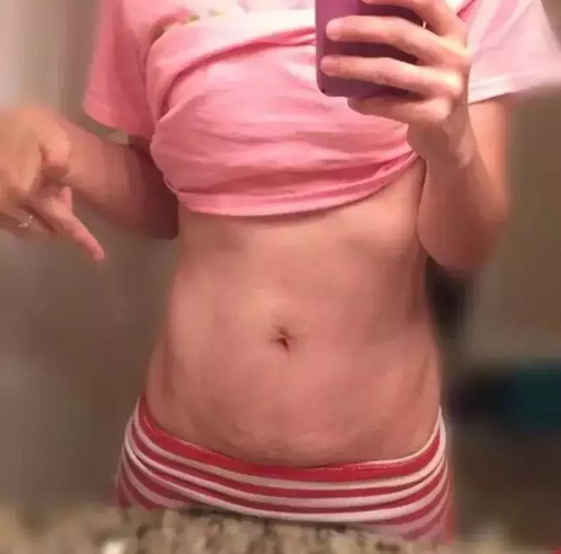 47岁女明星晒孕照,女明星怀孕拍摄花絮