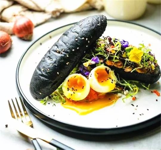 吃遍大连丨新店雨后春笋般冒了出来，一个比一个更具诱惑力！拔不拔草你们说了算？！