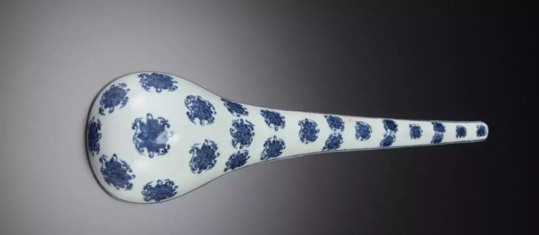 日本拍卖瓷器价格表,日本拍卖国宝价格表