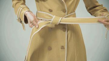 风衣里面穿什么比较搭配男,风衣内穿什么