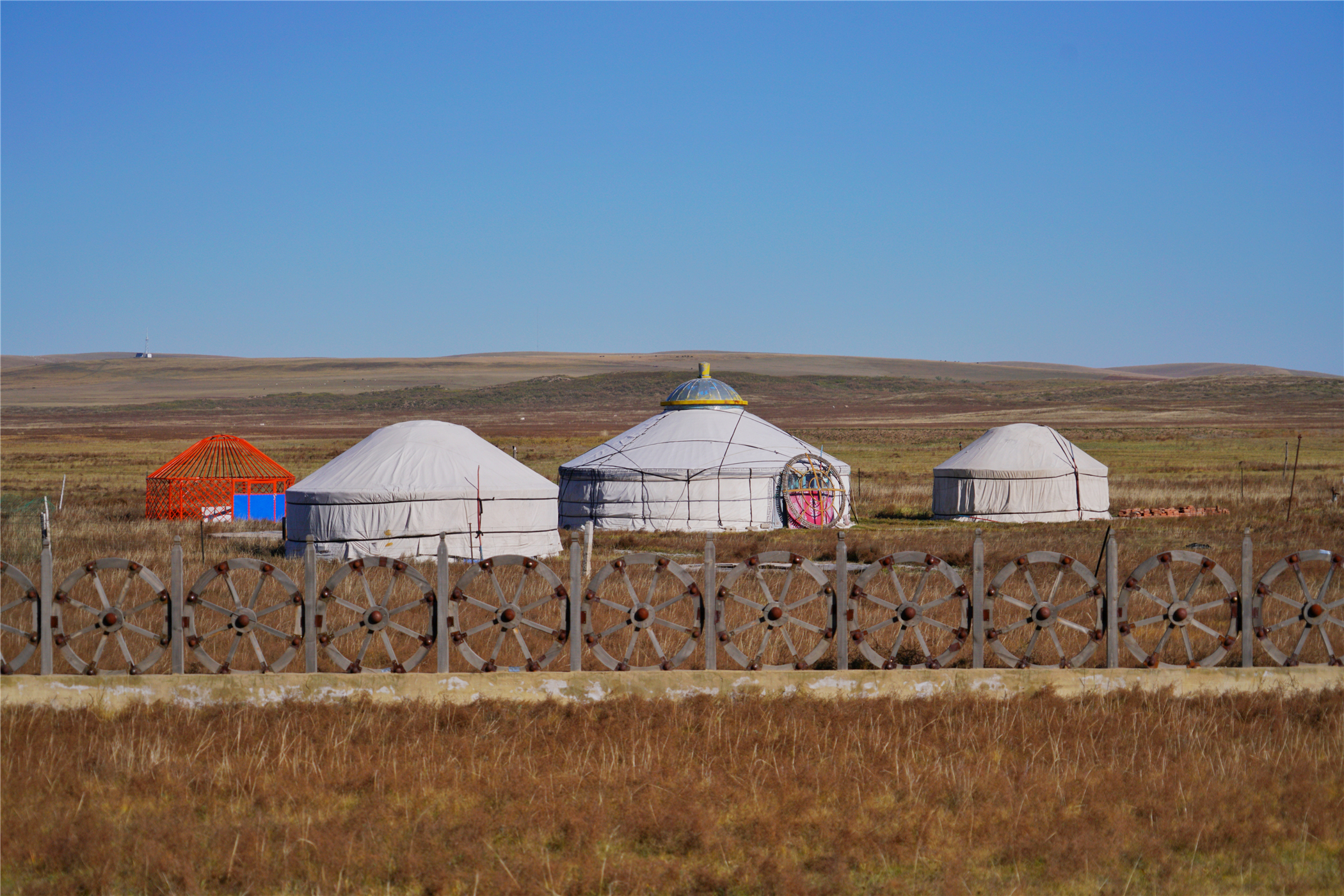 锡林郭勒大草原冬天旅游攻略,锡林郭勒大草原旅游攻略全部
