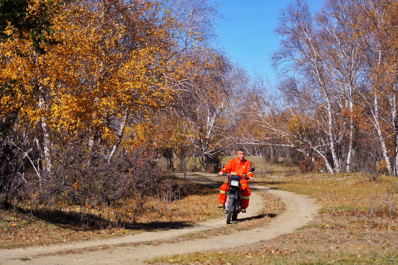 锡林郭勒大草原冬天旅游攻略,锡林郭勒大草原旅游攻略全部