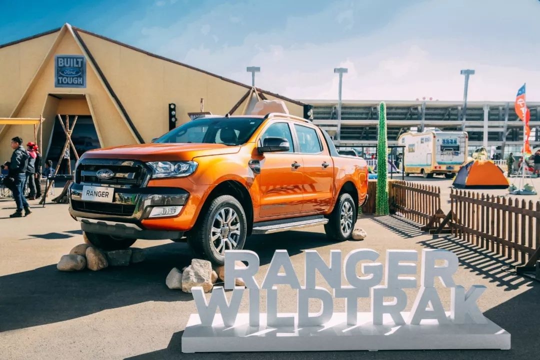 驾驶越野车去无人区的感受,驾驶沙漠越野正版