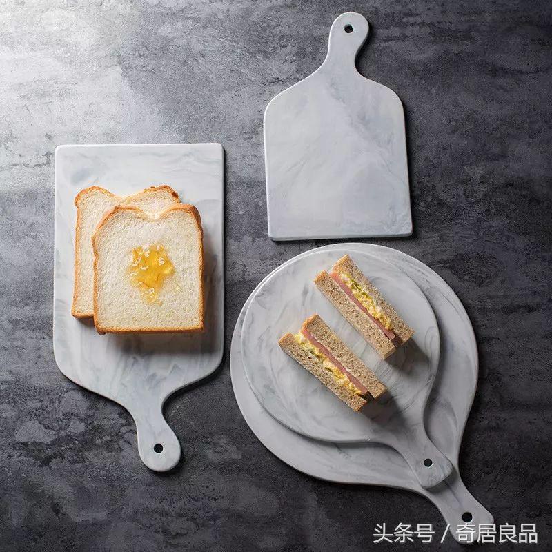 轻奢是设计师让我吃下的一剂“制土”药