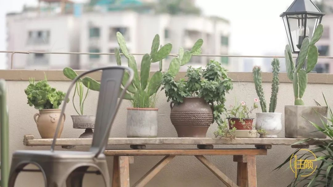 她不跟风网红款，竟花了60w把一堆旧家具搬回了家！