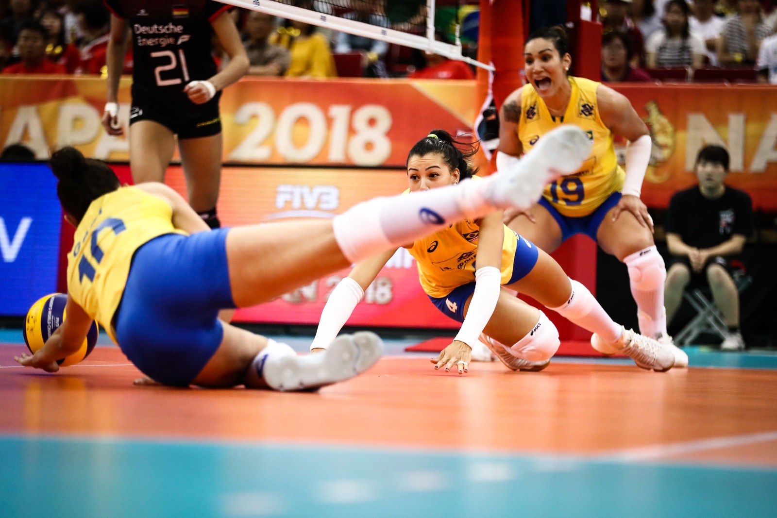 巴西女排会输掉比赛么,巴西女排被逆转