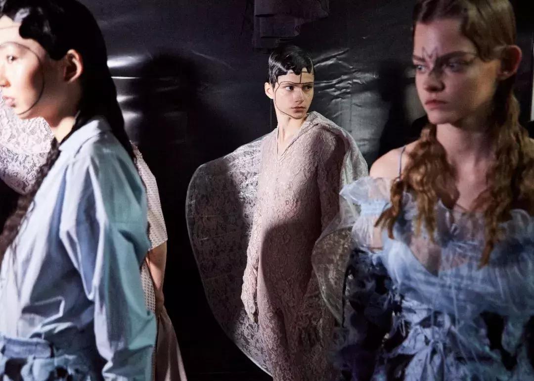 上海时装周看见最美摩登中国风,上海时装周看秀