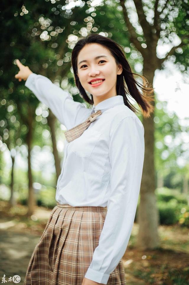 爱太深所以看见伤痕,爱的太深所以有伤痕